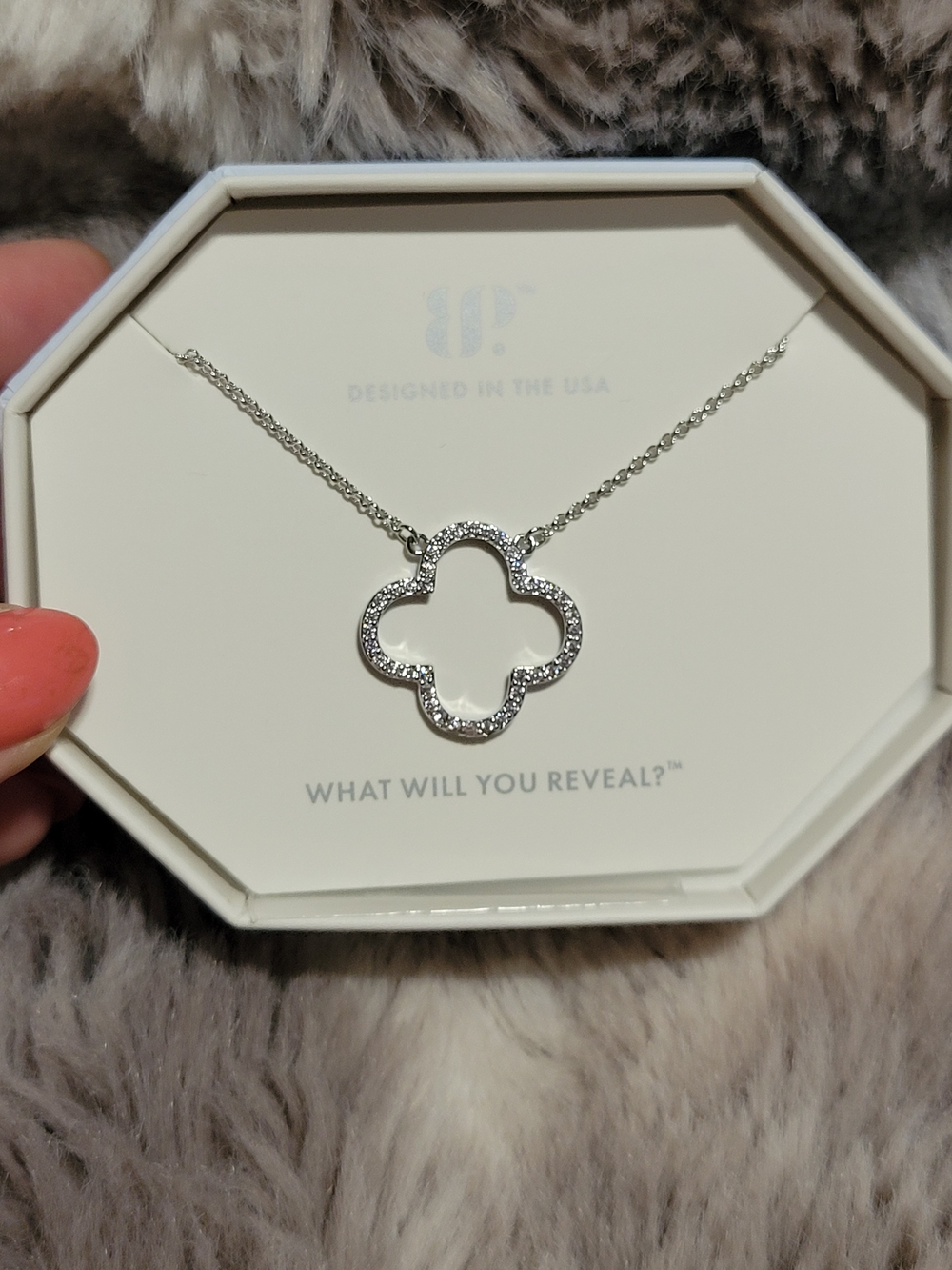 Sterling Silver Clover Pendant Necklace - Silver